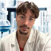 Graduado en quimica y con FP laboratorio de análisis y control de calidad